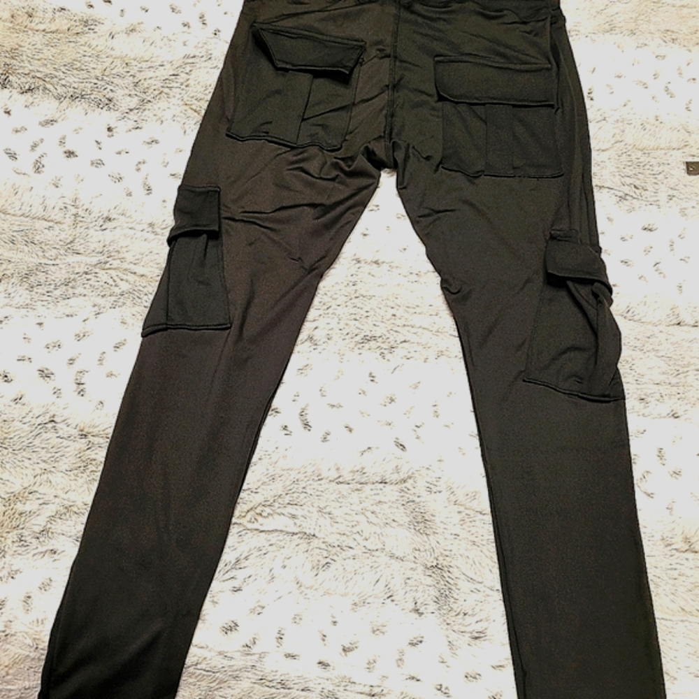 Leggings, w 4 pockets, Blk size Med. Brand New - Picture 2 of 12